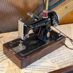 "Olgita" - 1928 Singer Sewing Machine Lamp